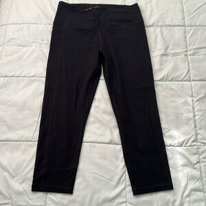 Victoria’s Secret Sport workout Capri